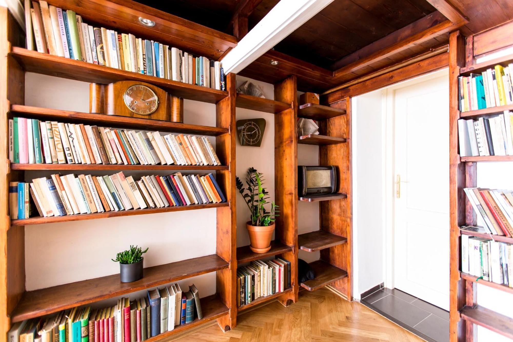 Friday Songs Apartment Prague Luaran gambar