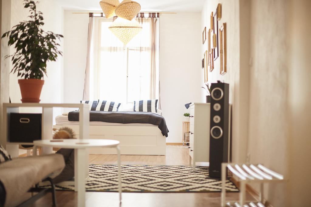 Friday Songs Apartment Prague Luaran gambar