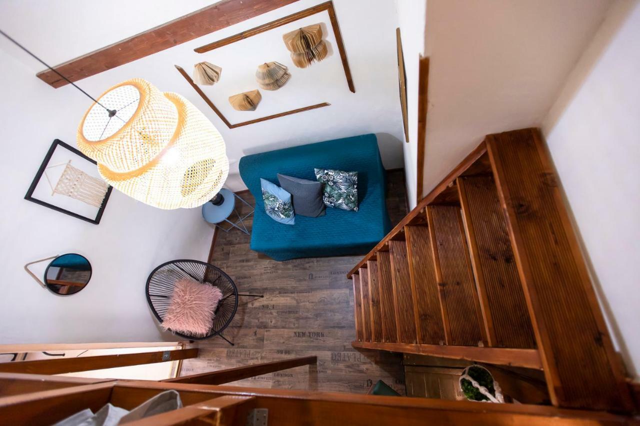 Friday Songs Apartment Prague Luaran gambar
