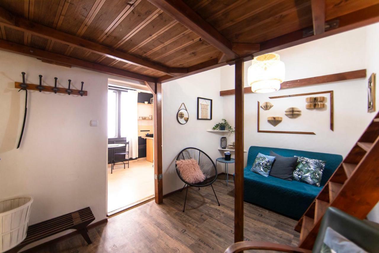 Friday Songs Apartment Prague Luaran gambar