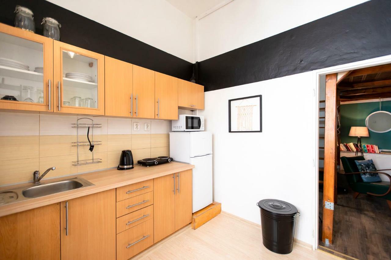 Friday Songs Apartment Prague Luaran gambar