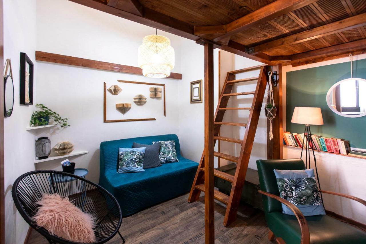 Friday Songs Apartment Prague Luaran gambar