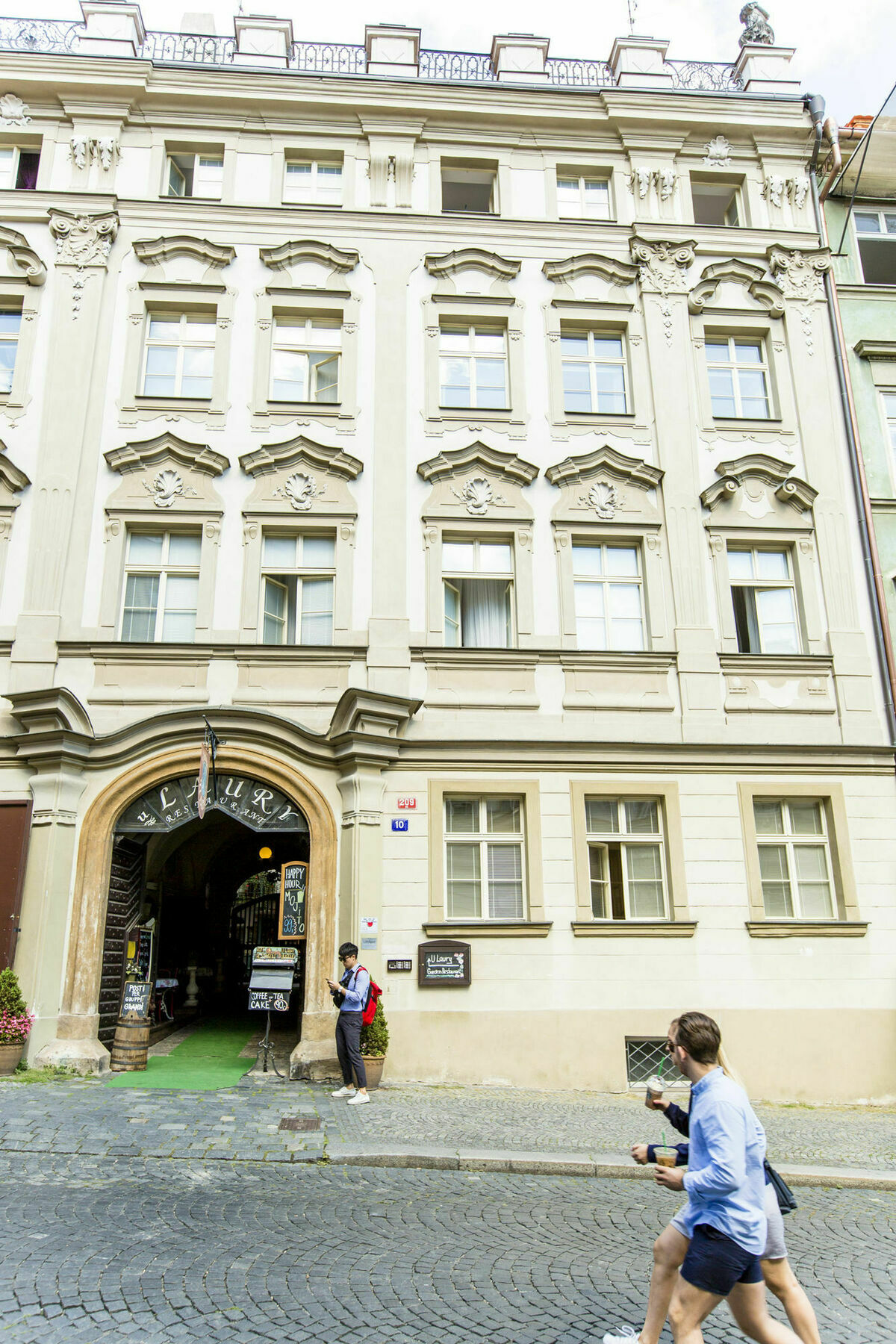 Friday Songs Apartment Prague Luaran gambar